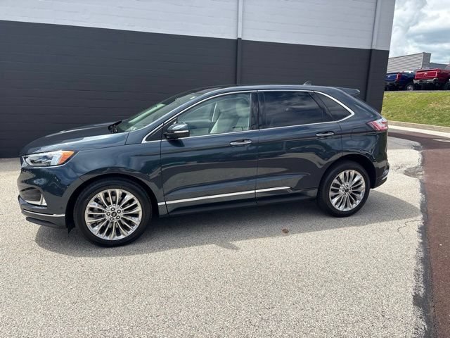 Certified 2024 Ford Edge Titanium w/ Titanium Elite Package AWD/4WD image 4
