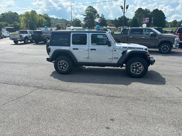 Used 2024 Jeep Wrangler Unlimited Rubicon AWD/4WD image 49