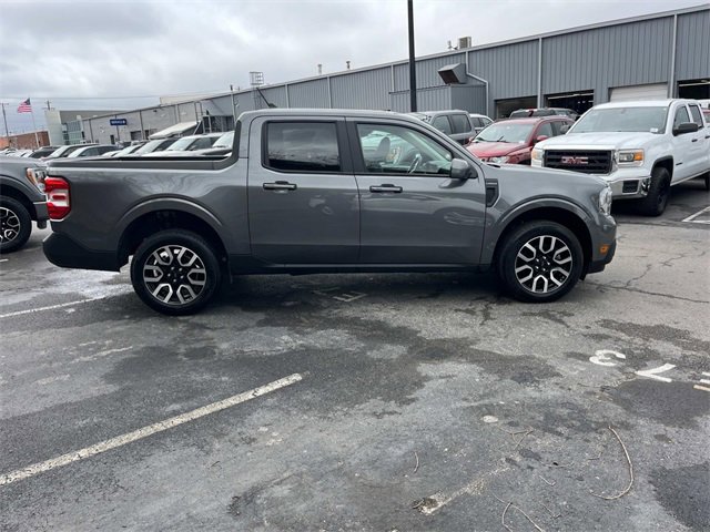 Certified 2022 Ford Maverick Lariat image 2