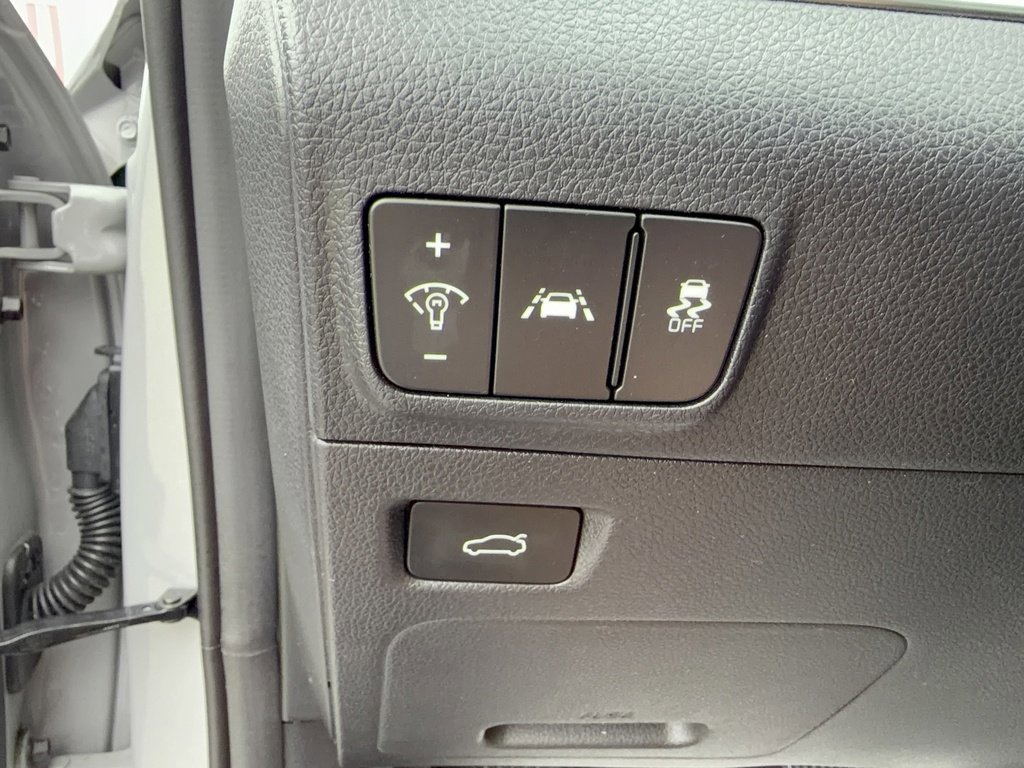 Used 2024 Kia K5 GT w/ GT1 Package image 26