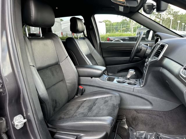 Used 2017 Jeep Grand Cherokee Altitude AWD/4WD image 41