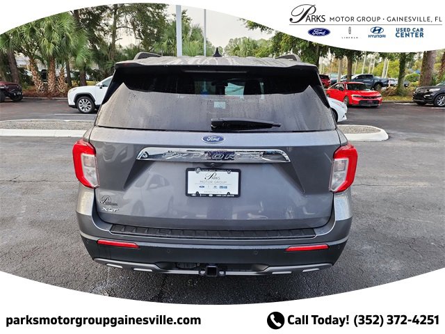 Certified 2021 Ford Explorer XLT w/ Equipment Group 202A image 4