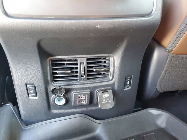 Used 2023 Nissan Titan Platinum Reserve w/ Moonroof Package image 16