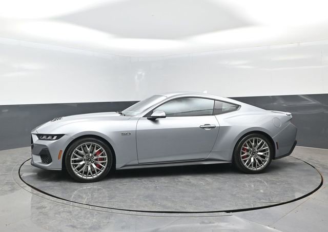 Certified 2024 Ford Mustang GT Premium RWD image 4