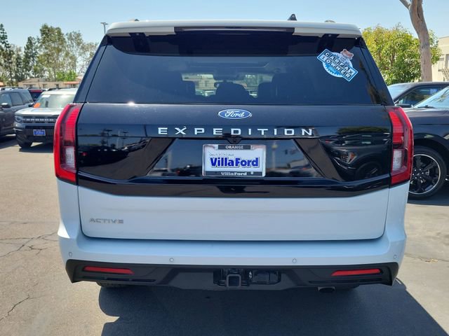 Certified 2025 Ford Expedition Active AWD/4WD image 25