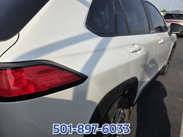 Used 2024 Toyota Corolla Cross XLE FWD image 9