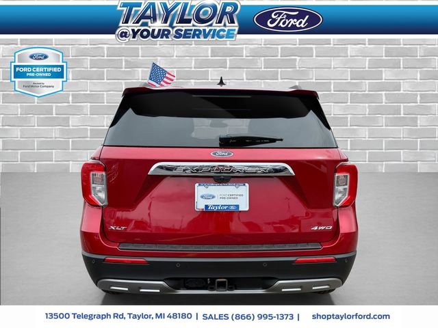 Certified 2023 Ford Explorer XLT w/ Equipment Group 202A image 4