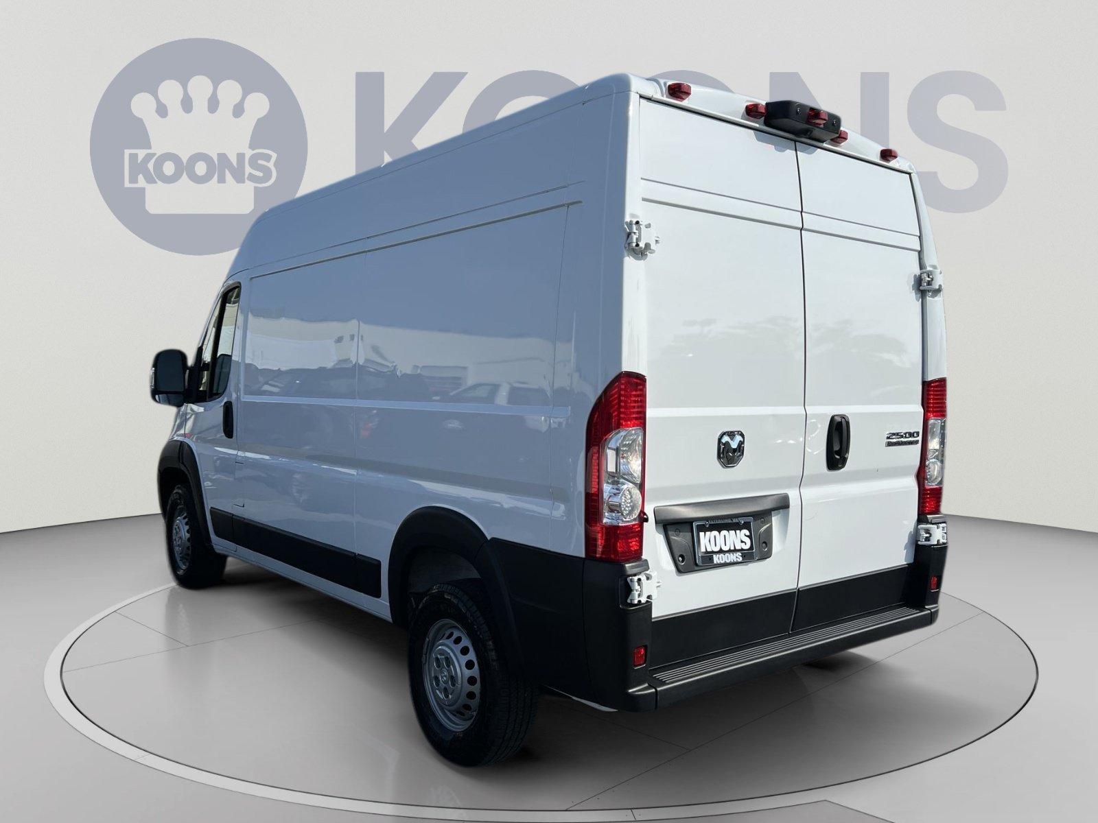 Used 2024 RAM ProMaster 2500 w/ Convenience Group FWD image 14