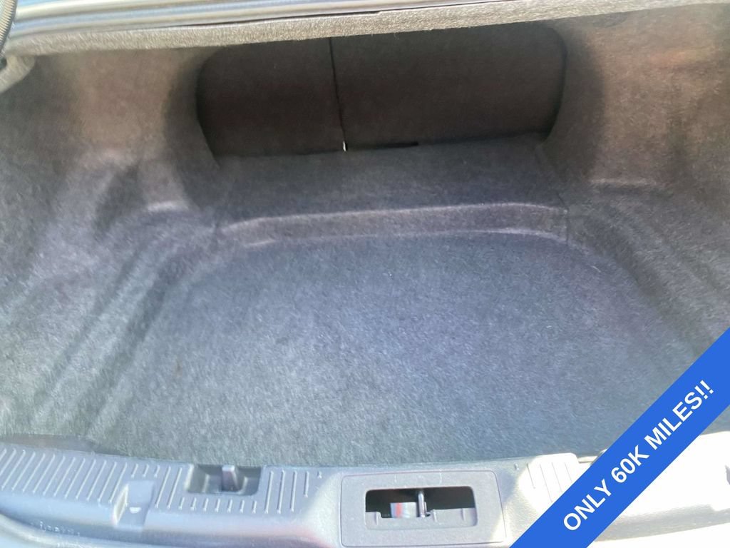 Certified 2019 Ford Taurus SEL w/ Equipment Group 201A FWD image 9