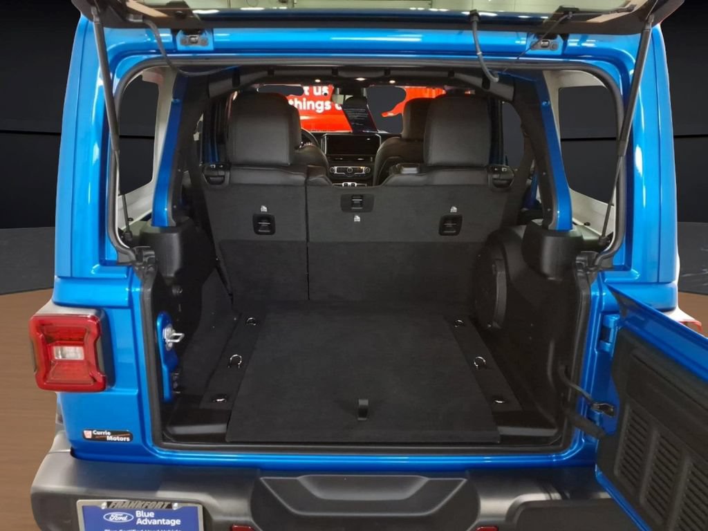 Used 2026 Jeep Wrangler Unlimited Sahara AWD/4WD image 28