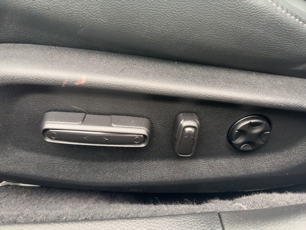 Used 2022 Honda Accord EX-L image 13