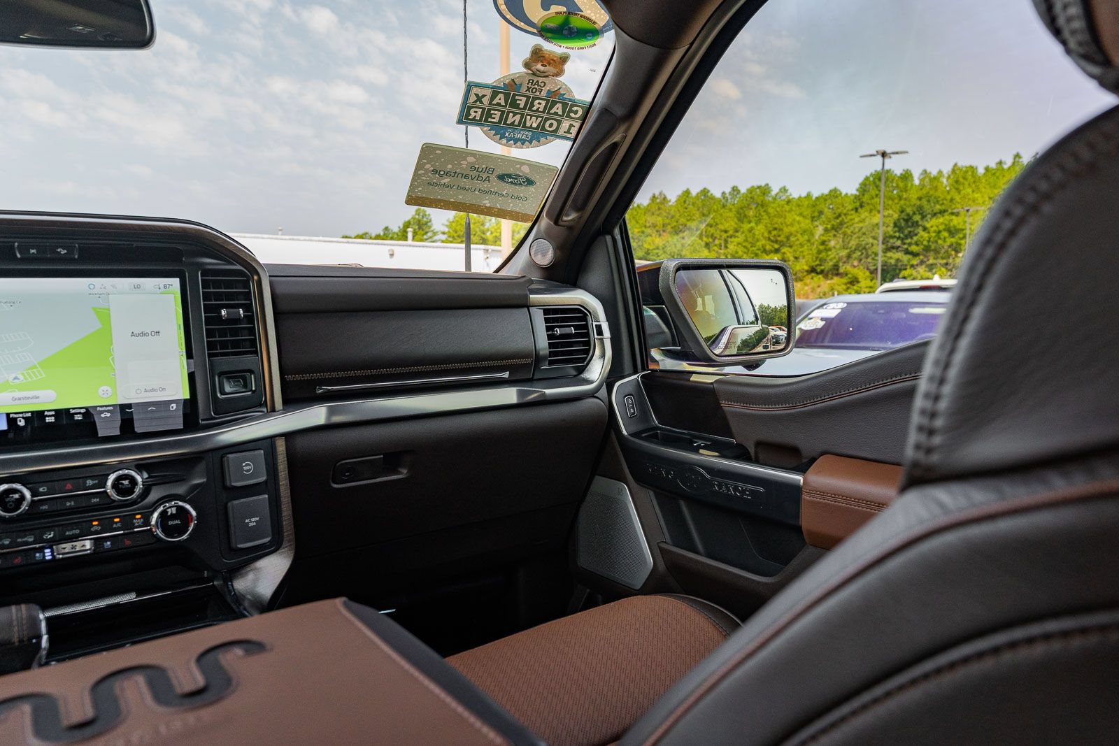 Certified 2025 Ford F150 King Ranch w/ FX4 Off-Road Package AWD/4WD image 29