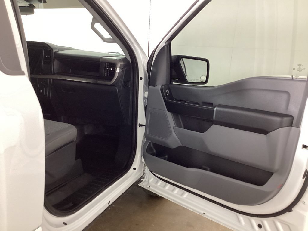 Certified 2025 Ford F150 XL AWD/4WD image 27