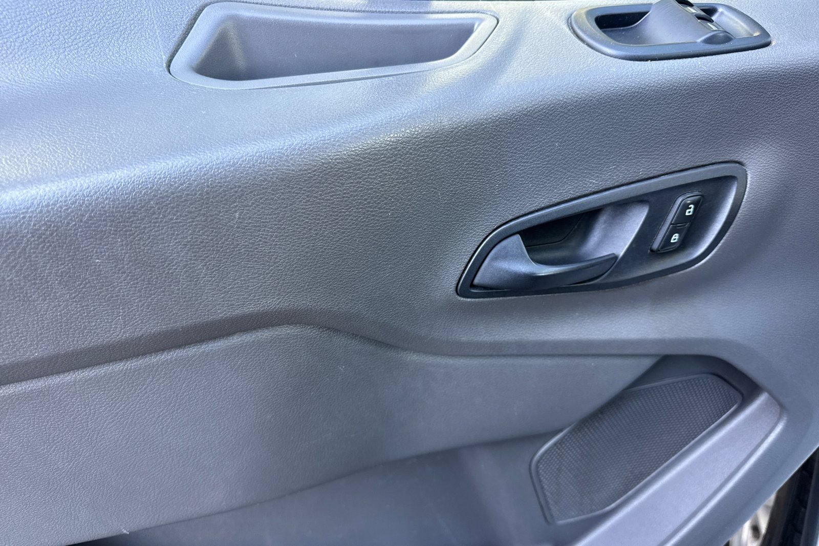 Certified 2020 Ford Transit 350 XL RWD image 19