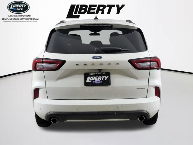 Certified 2023 Ford Escape ST-Line w/ Tech Pack #1 AWD/4WD image 5