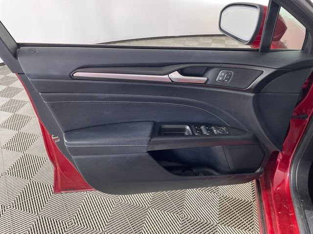 Certified 2020 Ford Fusion Titanium AWD/4WD image 9