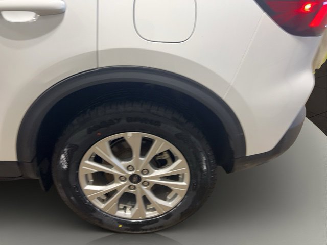Certified 2025 Ford Escape Active AWD/4WD image 35