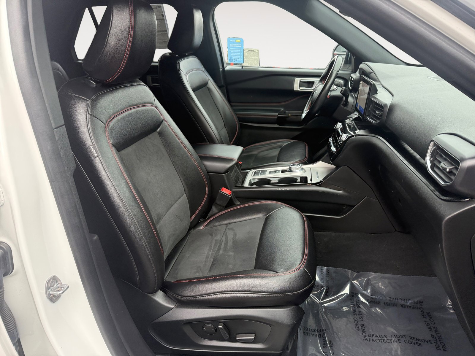 Certified 2022 Ford Explorer ST-Line image 19