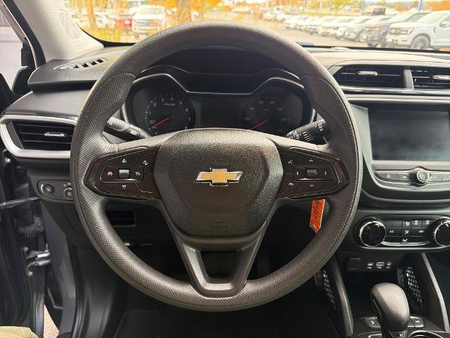 Used 2021 Chevrolet TrailBlazer LS AWD/4WD image 19