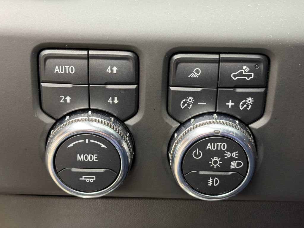 Used 2023 GMC Sierra 1500 AT4 w/ AT4 Premium Package AWD/4WD image 23