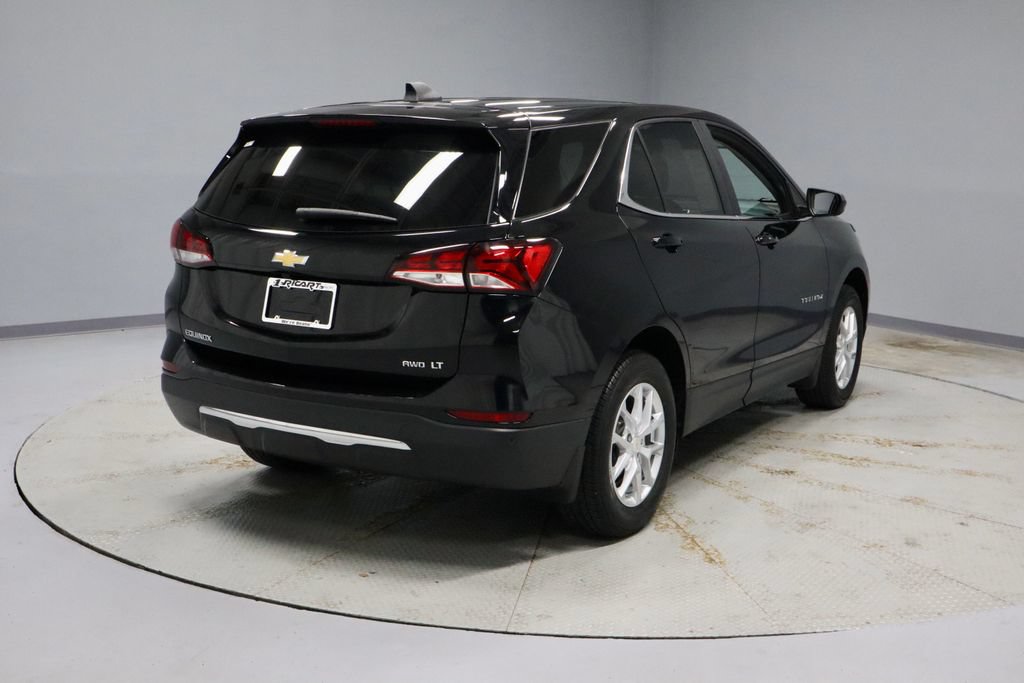 Used 2024 Chevrolet Equinox LT w/ LPO, Floor Liner Package AWD/4WD image 10