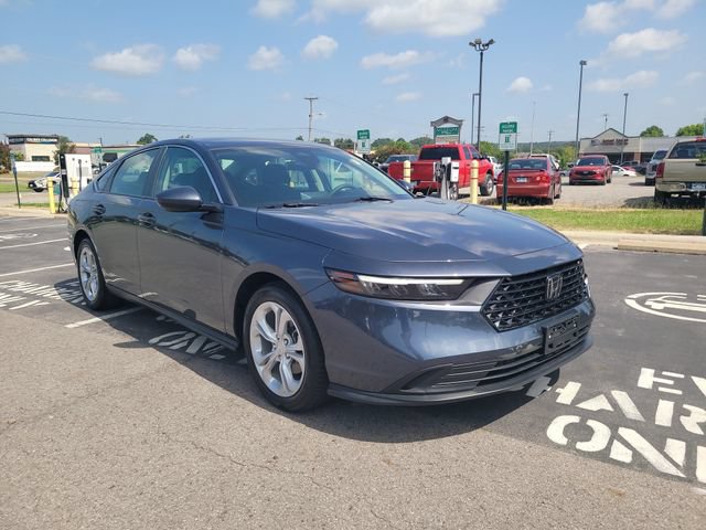 Used 2023 Honda Accord LX image 3