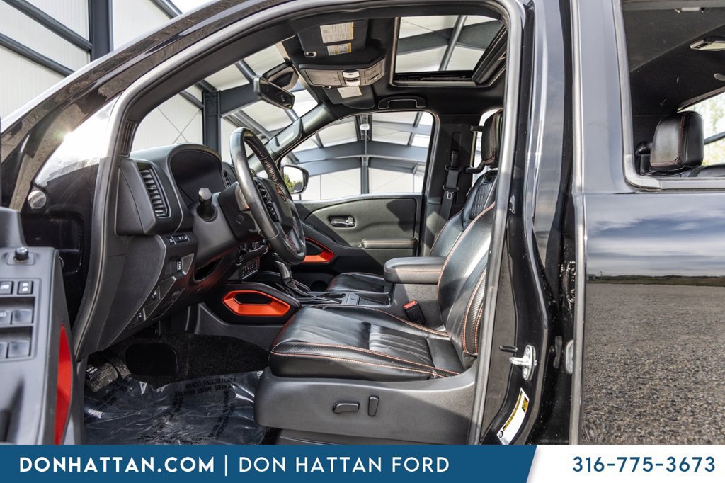Used 2023 Nissan Frontier PRO-4X w/ Pro-4X Premium Package AWD/4WD image 4
