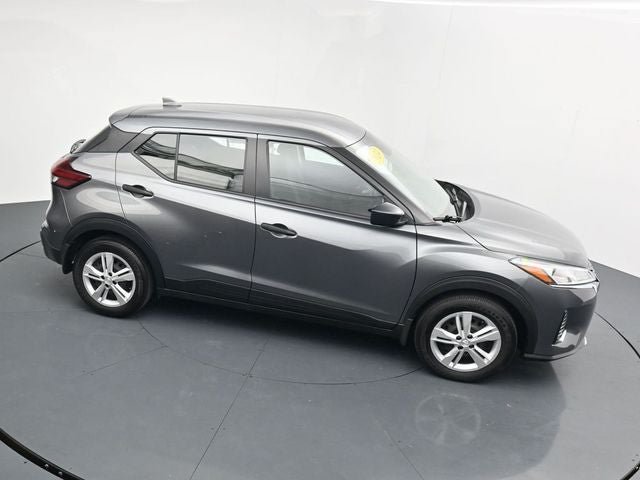 Used 2024 Nissan Kicks S FWD image 27
