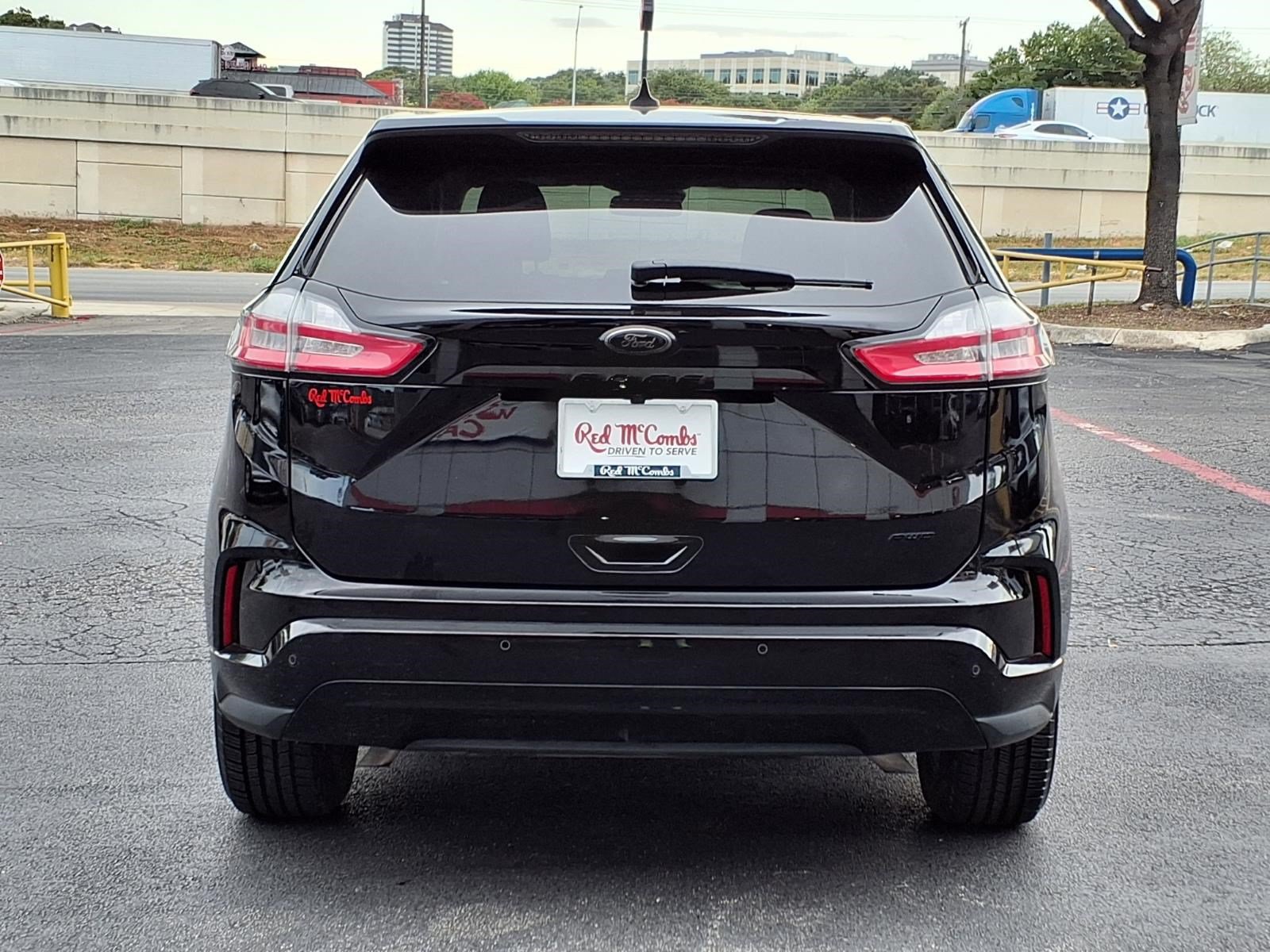 Certified 2024 Ford Edge SE w/ Black Appearance Package AWD/4WD image 7