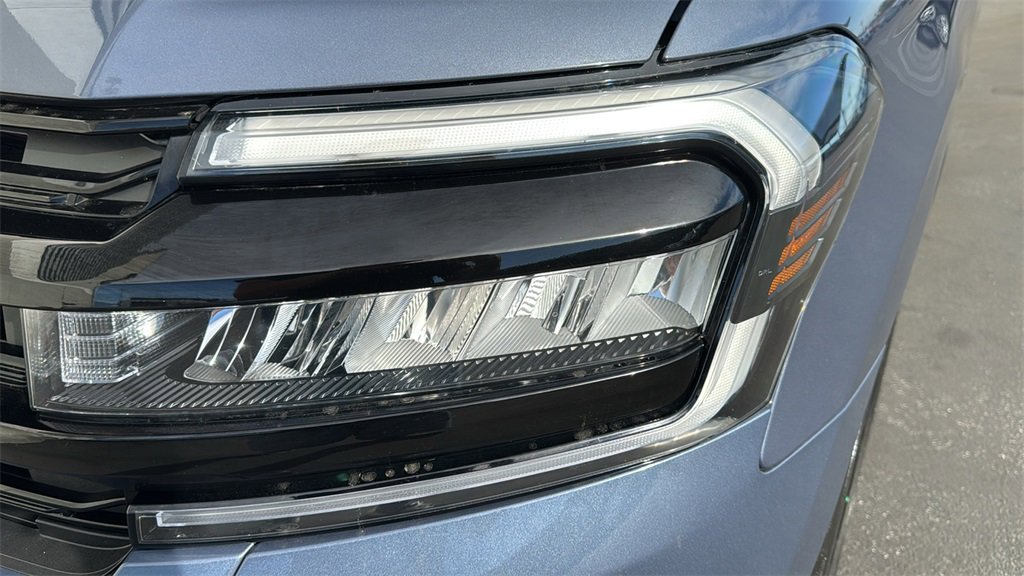 Certified 2023 Ford Expedition Limited image 6