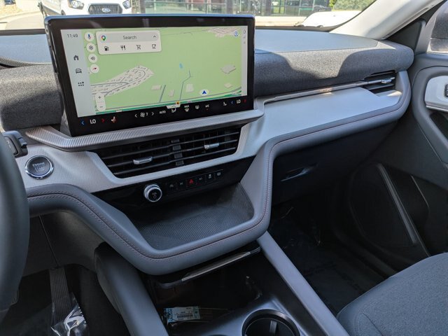 Certified 2025 Ford Explorer Active RWD image 23