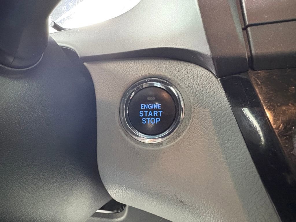 Used 2017 Toyota Sienna AWD image 22