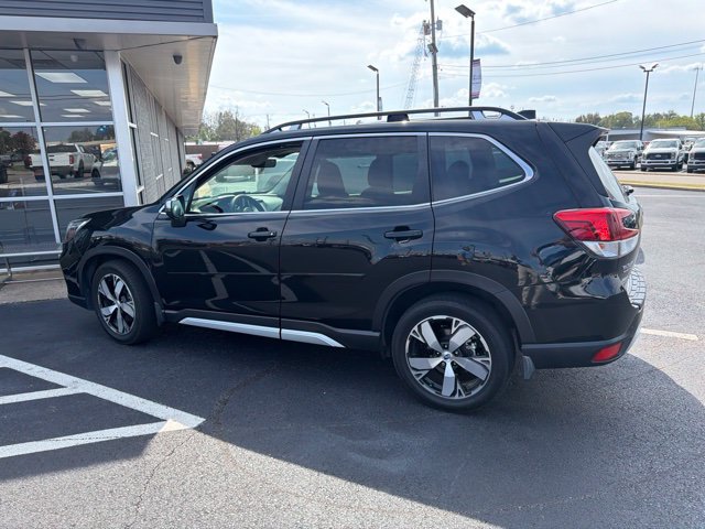 Used 2020 Subaru Forester Touring AWD/4WD image 4
