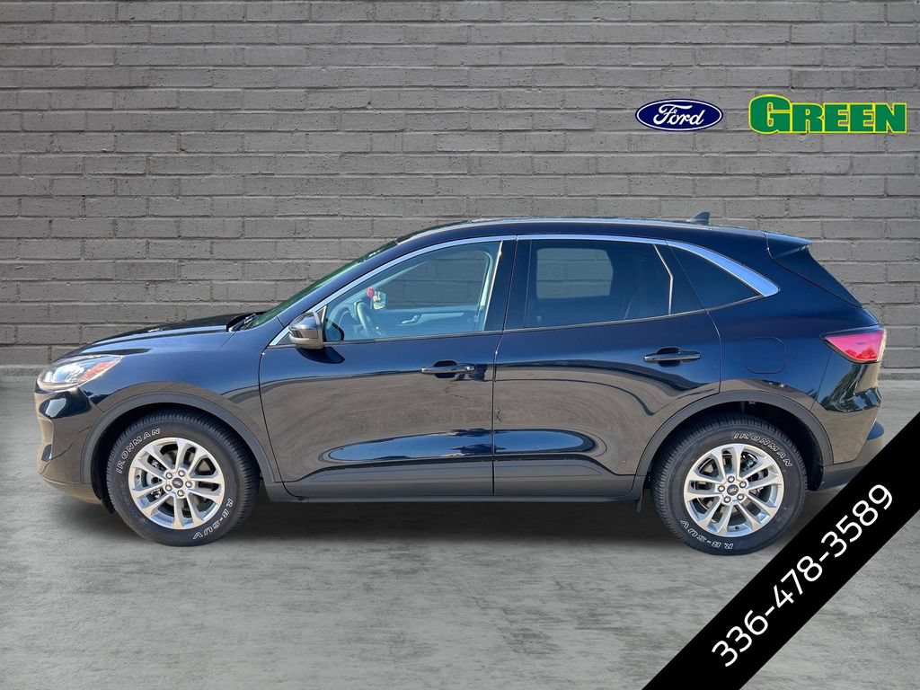 Certified 2021 Ford Escape SE FWD image 2