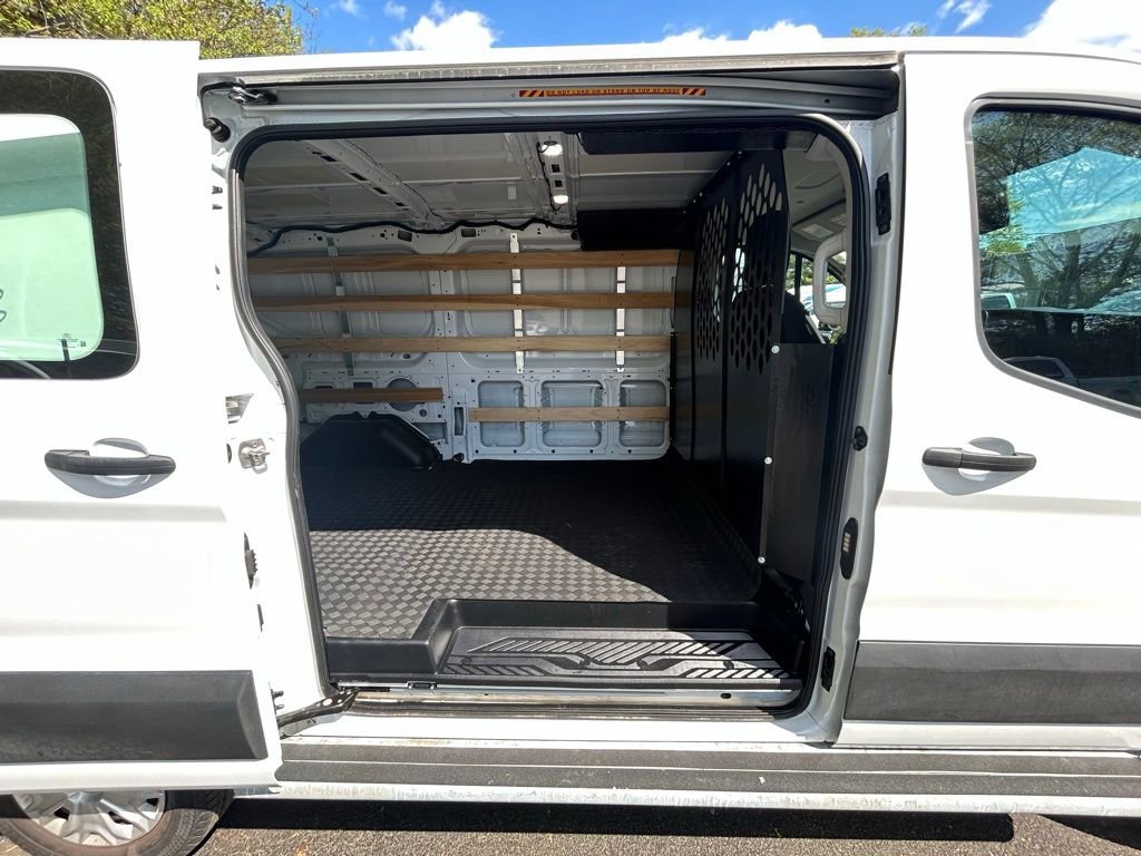 Certified 2025 Ford Transit 250 Low Roof w/ Exterior Upgrade Package RWD image 13