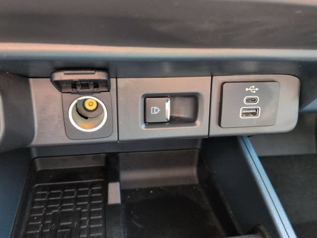 Certified 2025 Ford Maverick Tremor AWD/4WD image 29