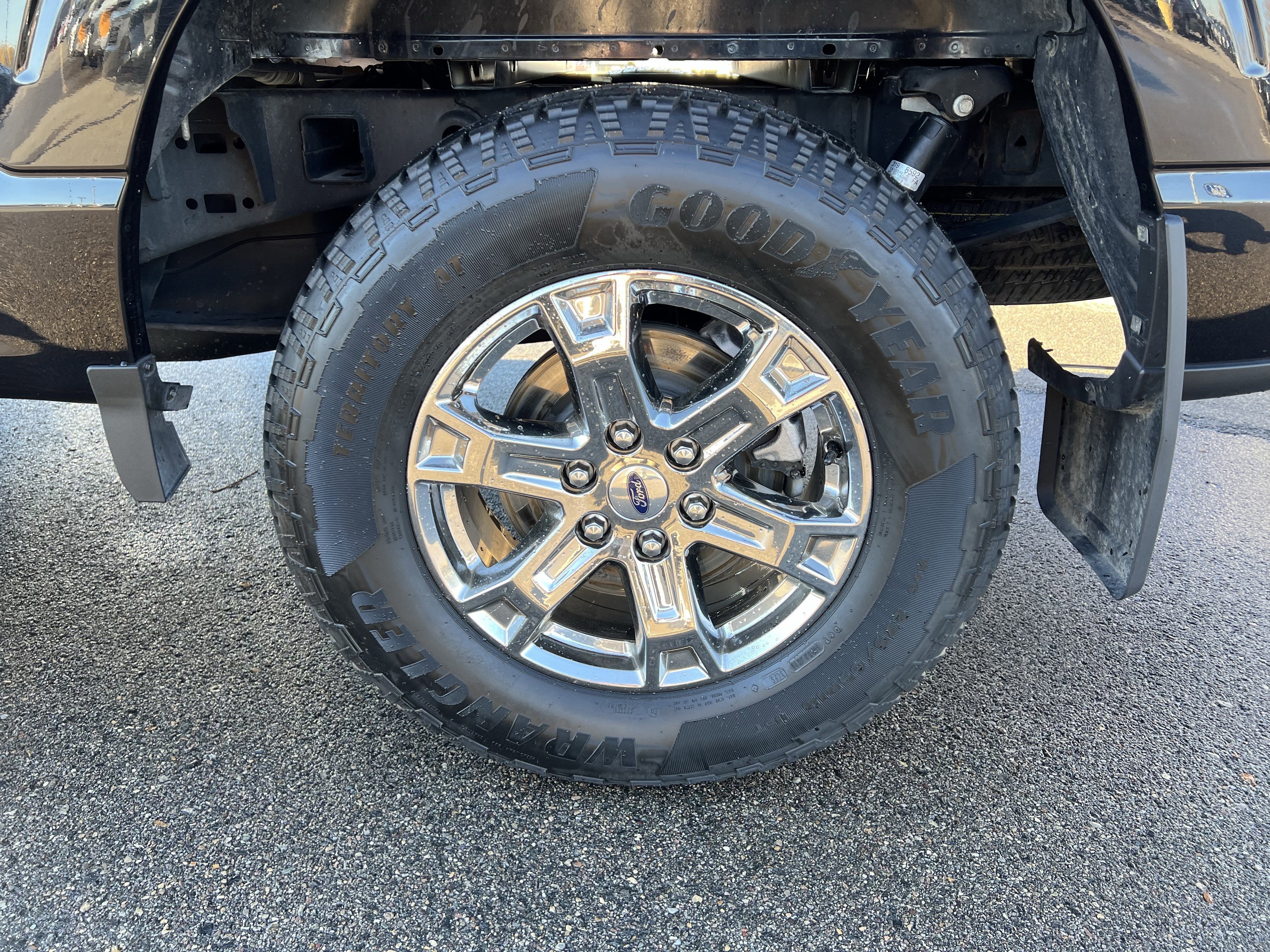 Certified 2022 Ford F150 XLT w/ Equipment Group 302A High image 20