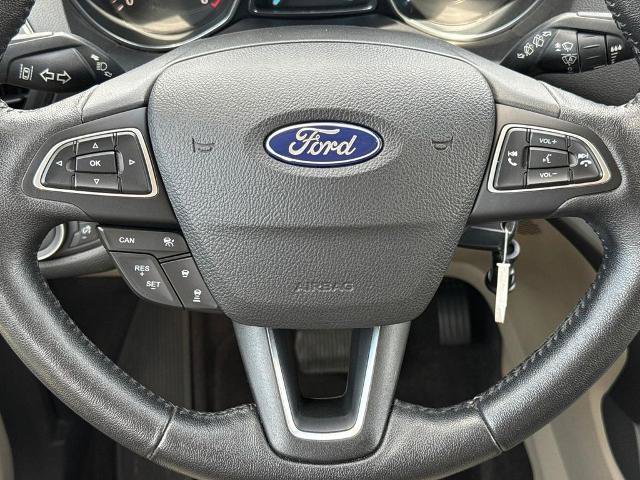 Certified 2018 Ford Escape SEL w/ Ford Safe & Smart Package FWD image 13