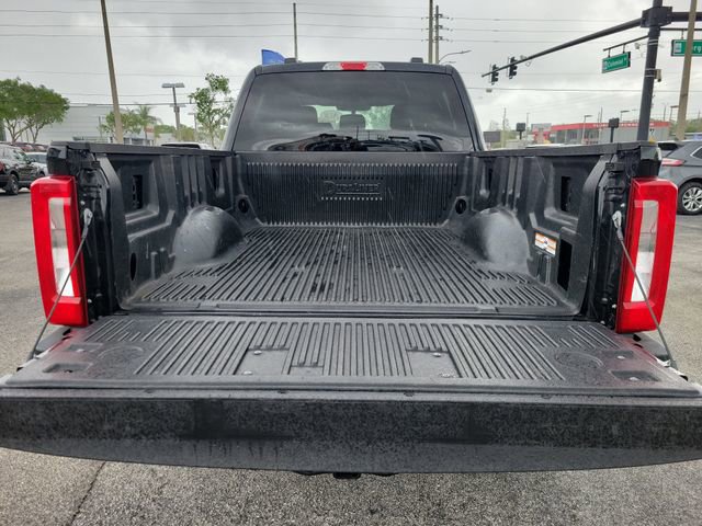 Certified 2025 Ford F250 XLT image 9