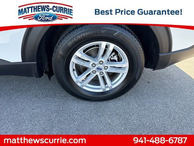 Certified 2024 Ford Explorer XLT w/ Equipment Group 202A RWD image 16