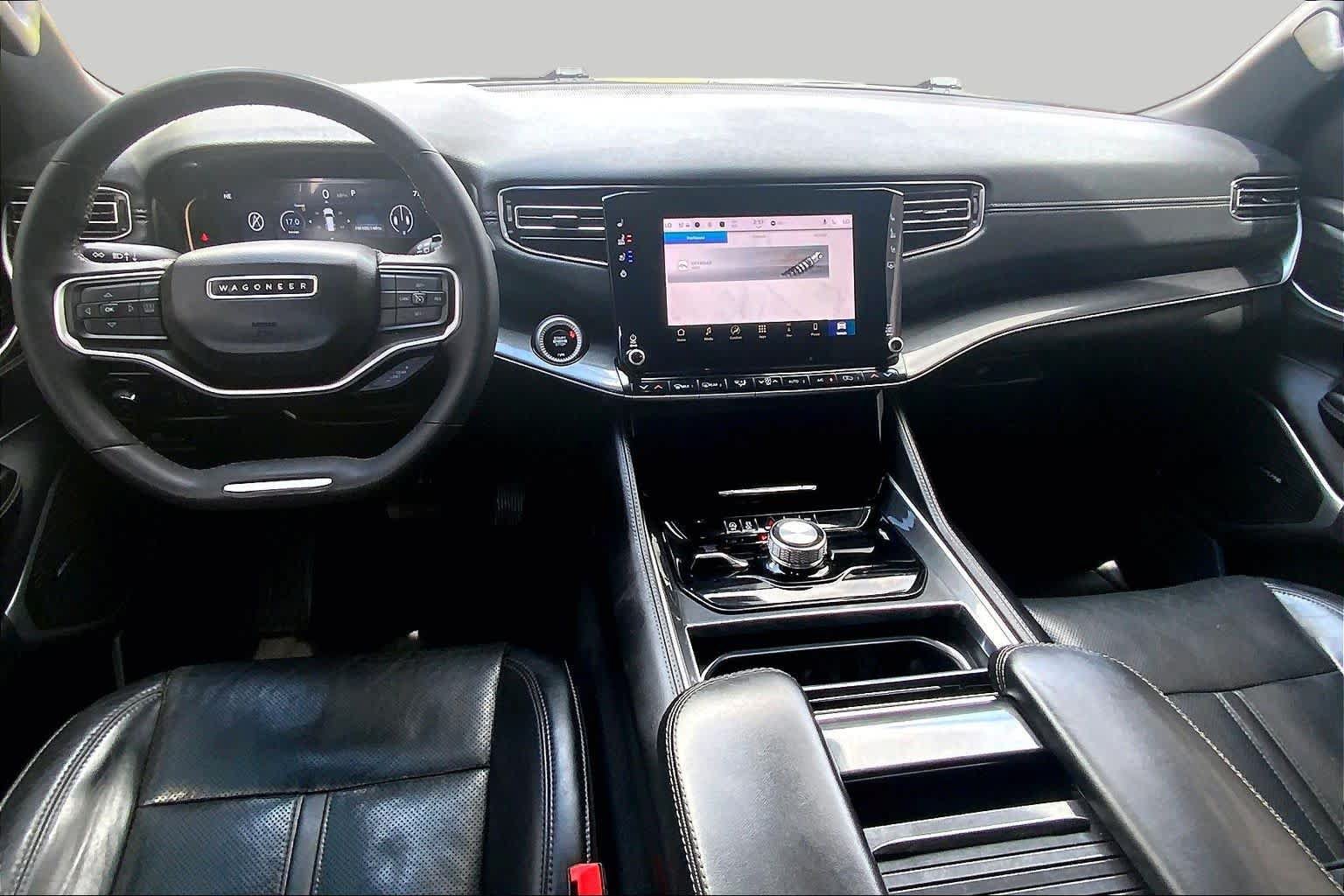 Used 2022 Jeep Wagoneer Series I AWD/4WD image 15