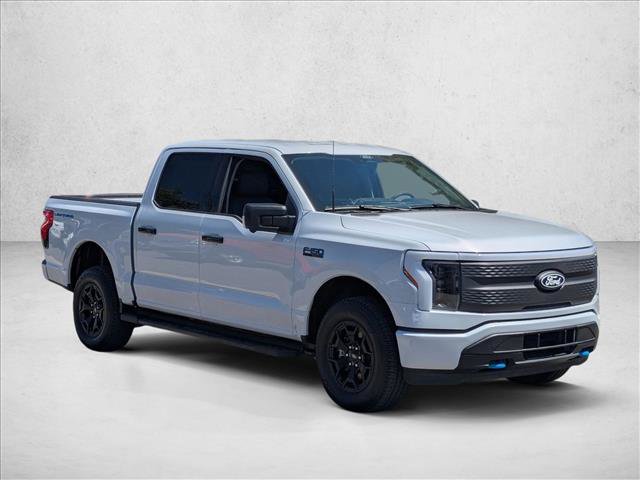 Certified 2025 Ford F150 Lightning XLT AWD/4WD image 3