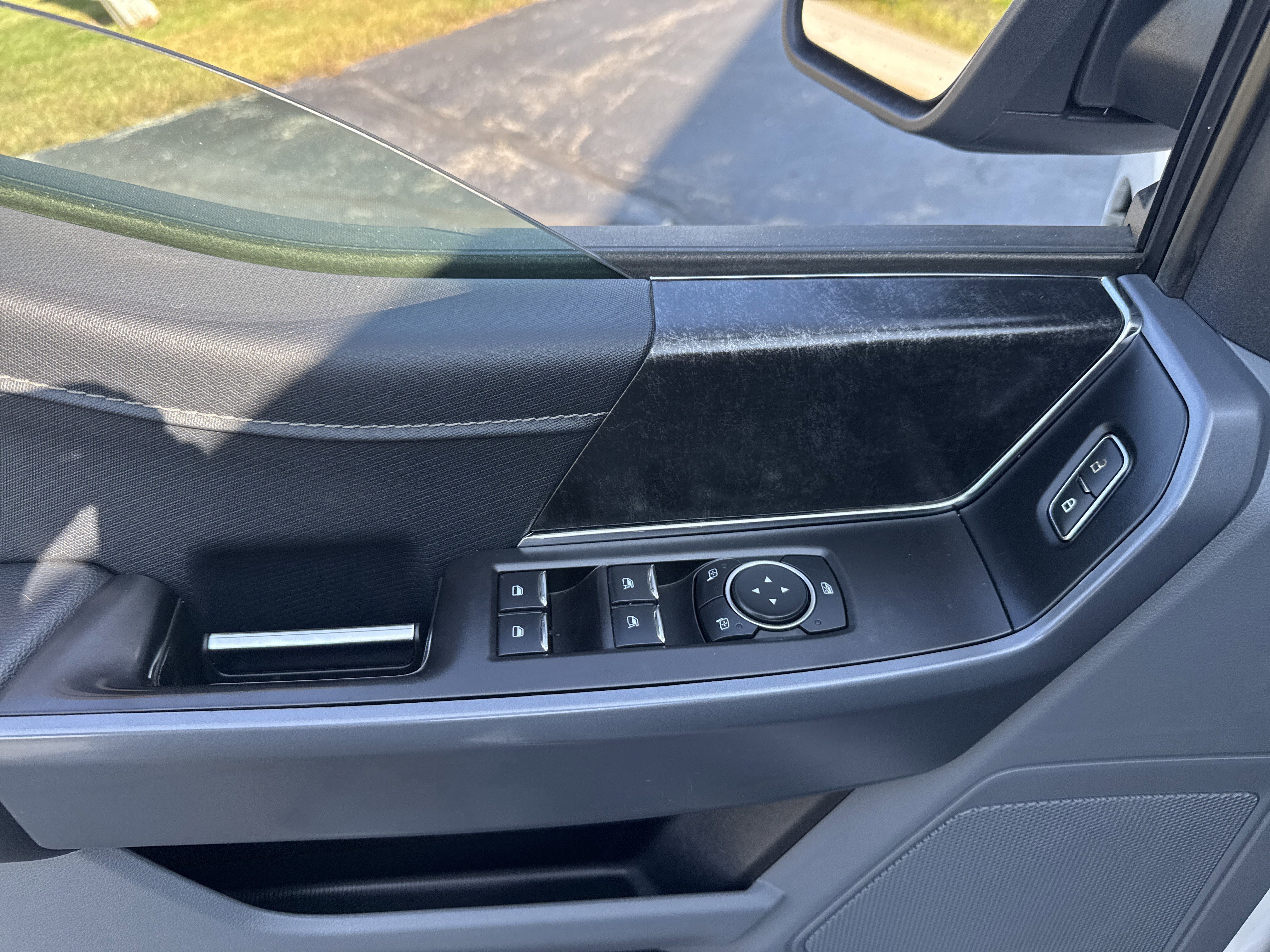 Certified 2022 Ford F150 XLT w/ Equipment Group 302A High image 21