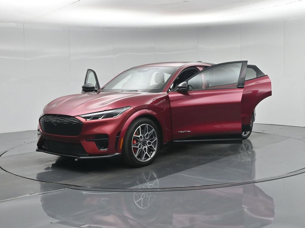 Certified 2025 Ford Mustang Mach-E GT AWD/4WD image 31