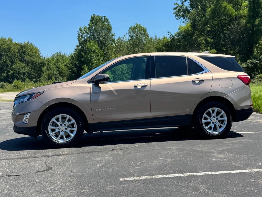 Used 2019 Chevrolet Equinox LT w/ Driver Convenience Package FWD image 8