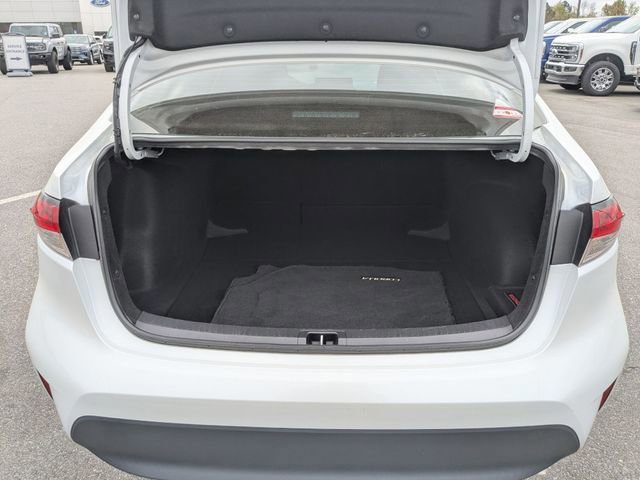 Used 2024 Toyota Corolla LE FWD image 22