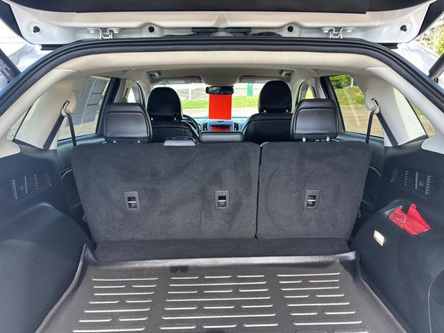 Certified 2019 Ford Edge SEL w/ Equipment Group 201A image 18