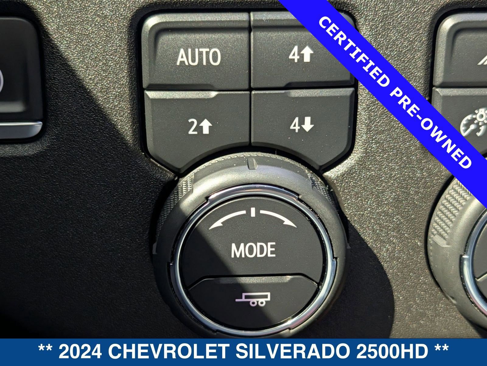 Used 2024 Chevrolet Silverado 2500 High Country w/ High Country Premium Package image 34