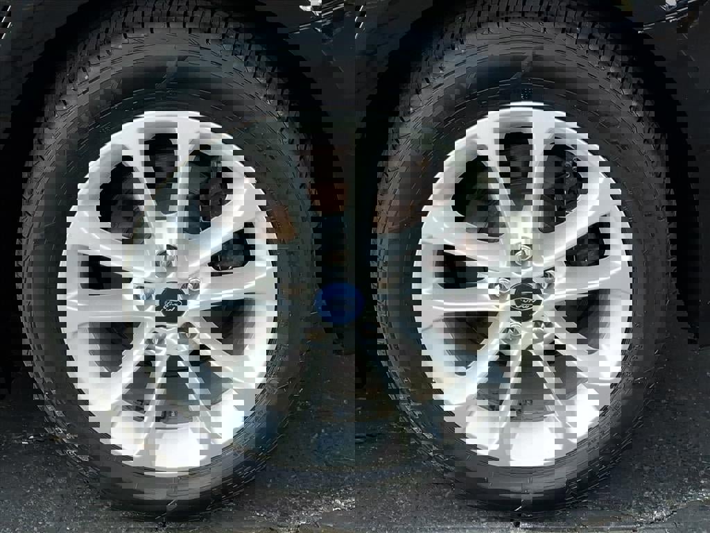 Certified 2019 Ford Fusion SEL image 8