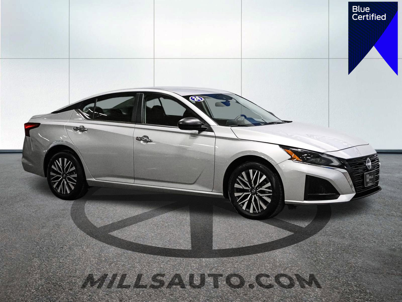 Used 2024 Nissan Altima 2.5 SV